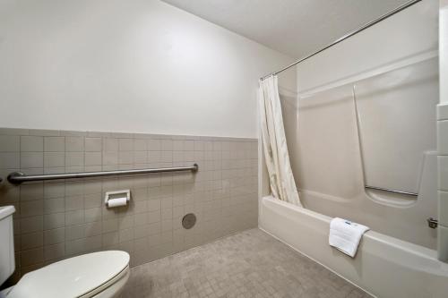 Executive Inn