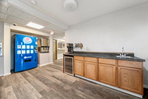 Executive Inn - image 12