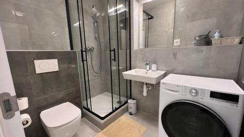 Air conditioned 1 room Apartment Vienna Gate, 1, Bratislava (fotografie 10)