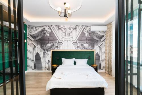 Heart of the City Center Lux Apartment2 with View, Sofia (foto 8)