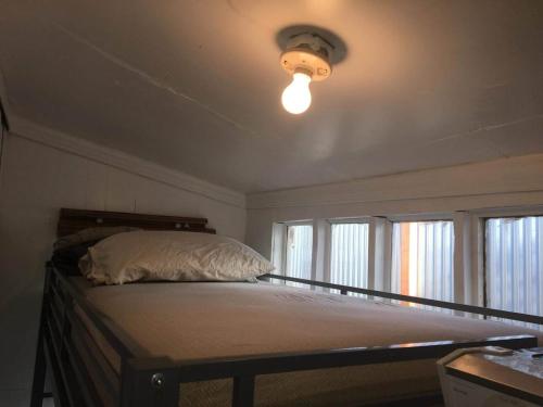 Skyline Vitali Siesta Couch Quarters in Heart of Echo Park DTLA Awaits in Los Angeles, USA