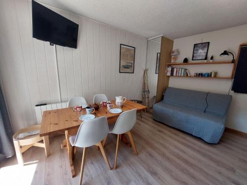 Appartement Les Deux Alpes, 2 pièces, 4 personnes - FR-1-516-210 - Location saisonnière - Les Deux-Alpes