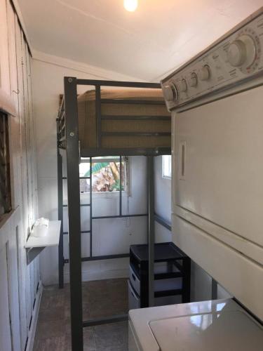 Urban Oasis with Private Laundry: Steps from DTLA, Los Angeles (zdjęcie 7)