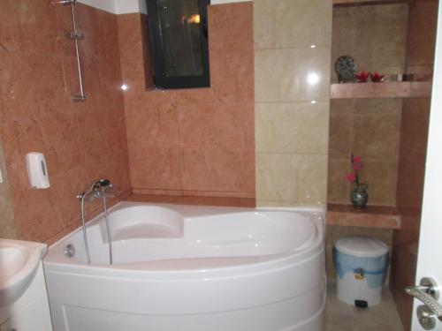 City Park Residence - image 13
