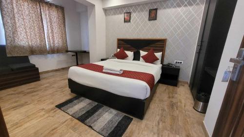 Flagship Airport Hotel Gross Stay