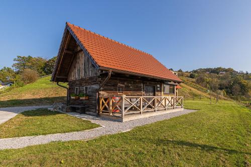 Vineyard Cottage Grajska Kašča - Happy Rentals