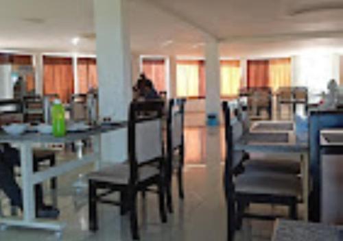 Restaurant, Hotel VIDIDHI Restaurant & Lodge Telangana in Miryalaguda