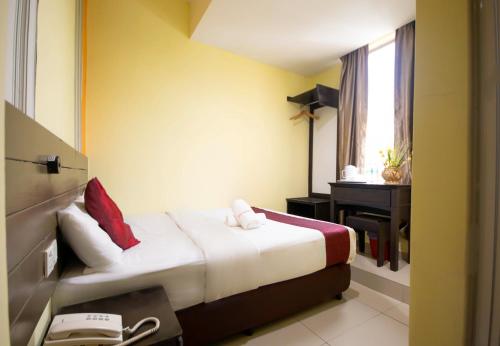 Sun Inns Hotel Kepong near Hospital Sungai Buloh - image 2