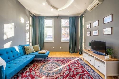 Stylish Stay - 2BDR, 2BTHR+ Free Parking, Sofia