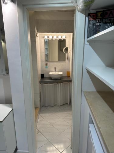 Urbana Colosseo Boutique Apartment, Rzym (zdjęcie 3)