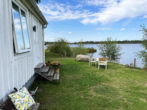 Cozy cottage located on a nice sea plot on Boholmarna outside Kalmar