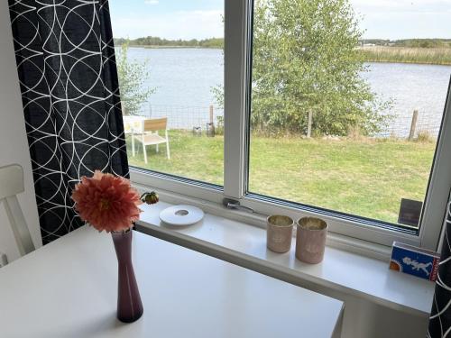 Cozy cottage located on a nice sea plot on Boholmarna outside Kalmar