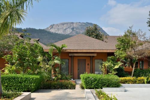Mulberry Shades Bengaluru Nandi Hills - a Tribute Portfolio Resort