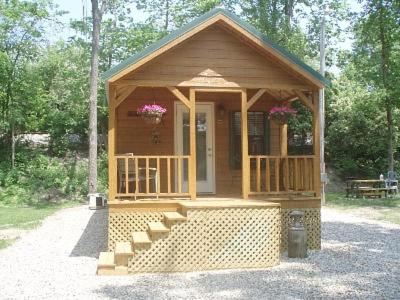 Porabella cabin at Morels on the Wabash