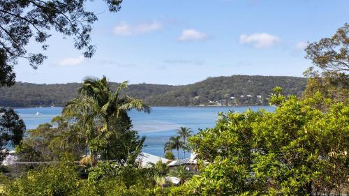 Bouddi Bush Retreat with Bay Views