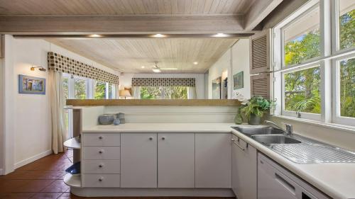 Instalaciones, Wisteria Cottage on the Lagoon/Beach in MacMasters Beach