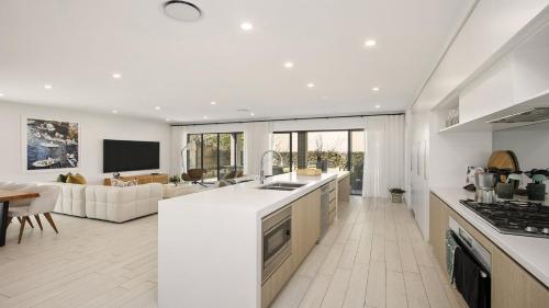 Létesítmények, Lux Beach House at Merewether in Merewether