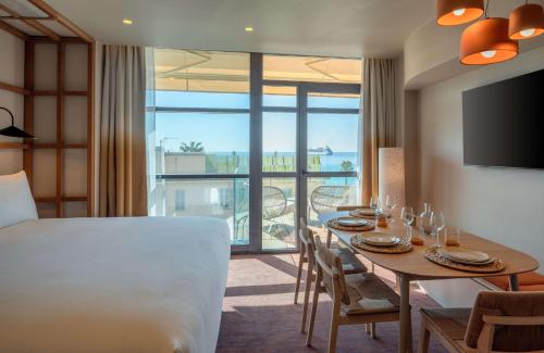 Radisson Blu 1835 Hotel Cannes - image 5