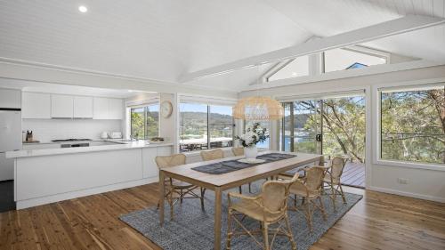 Instalaciones, Bush Retreat with Bayviews at Pretty Beach in Pretty Beach