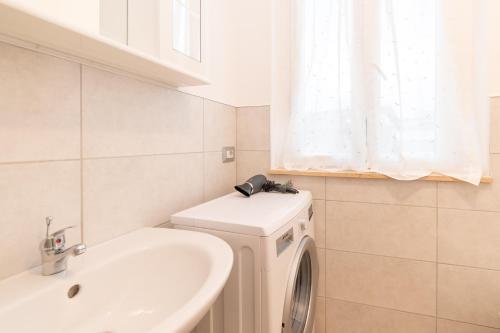  Trilocale Ospedale Civile 6 - F&L Apartment in Brescia