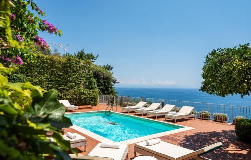Villa Bijoux - Exclusive pool and sea view in อมัลฟี