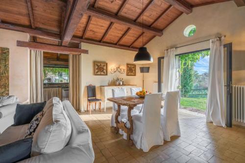 Casale Delle Papere With Private Pool Near Rome