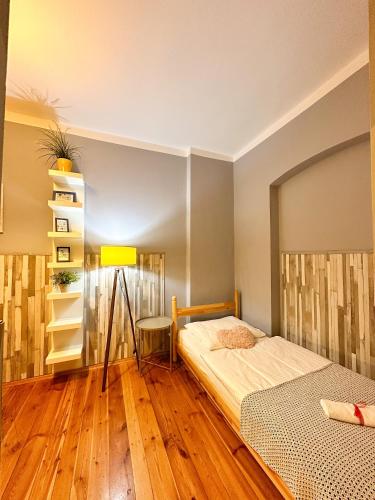 Explorer B&B Old Town Rooms & Apartment #don't be a tourist, be an Explorer!