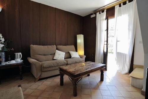 Petit Hotel Es figueral - image 5