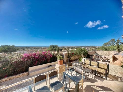 Chill House surf camp Chill House surf camp