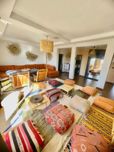 Chill House surf camp Chill House surf camp