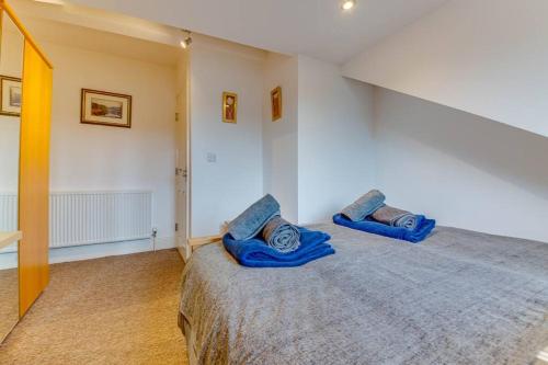 NEW 4BR 6 beds Perfect Location Harefield Road