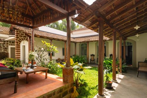 Garden, CasaDesaMonteiro-Heritage villa-Private Pool-Divar in Divar