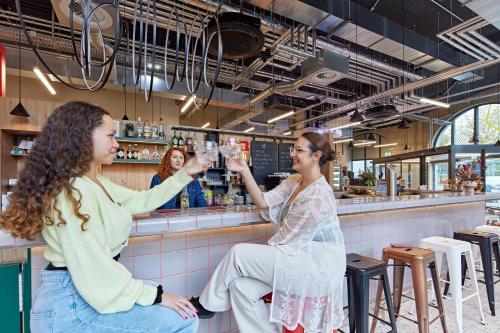 MEININGER Hotel Köln West