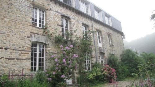 MANOIR DU TERTRE au coeur de la forêt de Brocéliande