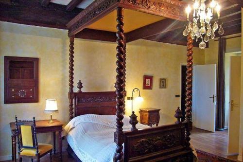 MANOIR DU TERTRE au coeur de la forêt de Brocéliande