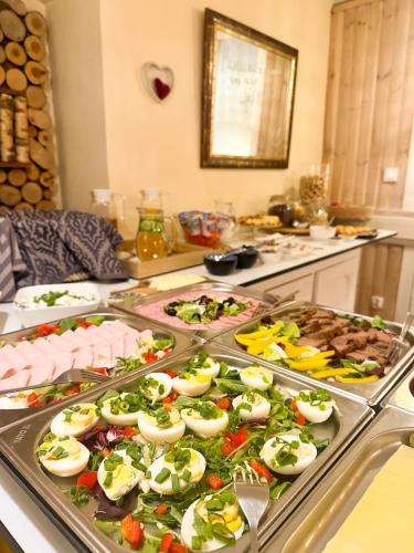 Explorer B&B Old Town Rooms & Apartment #don't be a tourist, be an Explorer!