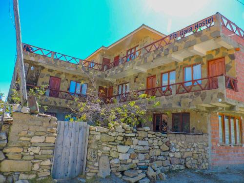 Exterior view, TITI QALA HOSTEL in Challapampa