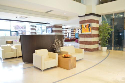 Flamingo Grand Hotel & Spa - image 10