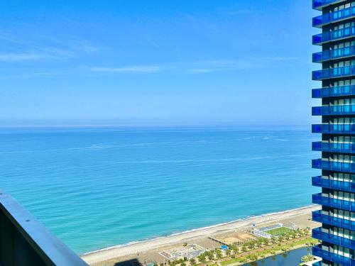 Deluxe Double Room with Balcony and Sea View