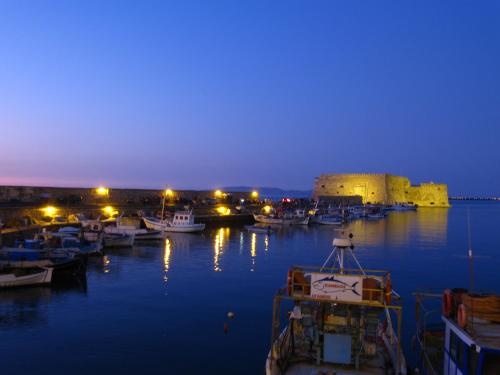 Athinaiko Hotel - image 13