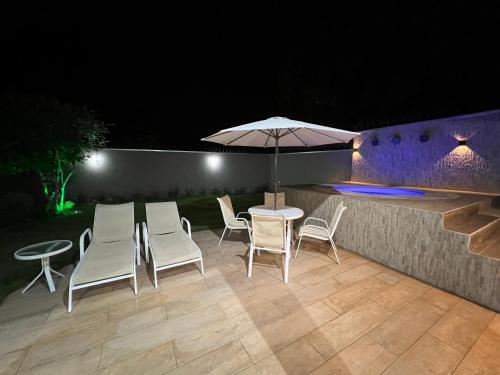 Casa Flora - Jacuzzi exclusiva e conforto absoluto a 10 quadras da praça central, Bonito (foto 7)