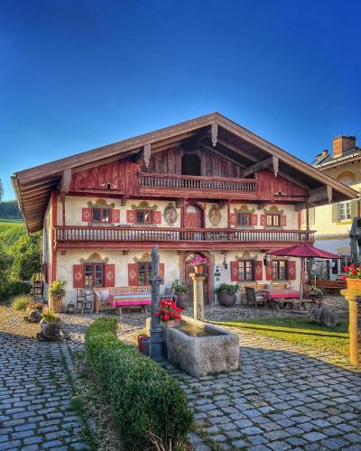 Das Schusterhäusl - Urlaub im oberbayerischen Baudenkmal - Apartment - Samerberg