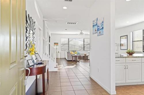 Luxurious Villa - Near Disney - Golf Course thumb 3