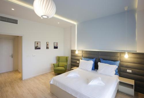 Superior Double Room with Sea View & Balcony