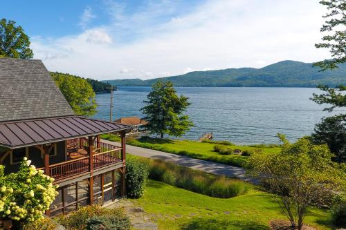 Serene Silver Bay Home on Lake George w/ Boat Slip in Hague
