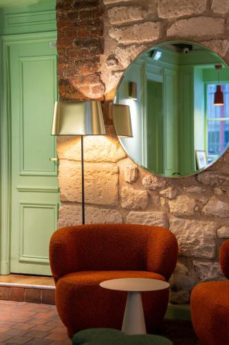 Hôtel De Fleurie - image 7