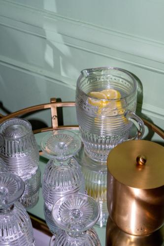 Hôtel De Fleurie - image 4