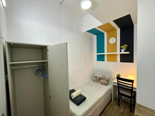 Charming Partition Room Near ICM - image 7
