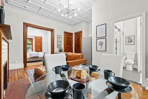Newly Renovated 2BR Haven Walk to Columbia Uni, New York (photo 9)