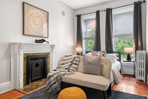 Newly Renovated 3BR Oasis Walk to Columbia Uni in New York, USA